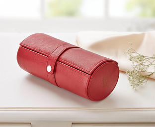 A stylish travel jewellery box for men and women