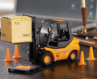 Radio-Controlled Forklift Truck 