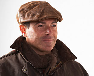 Classic Driving Cap in 'Vintage' Leather 