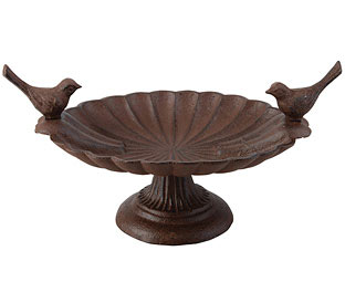 Antique-look Birdbath 