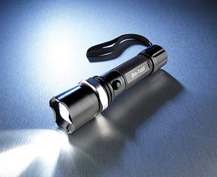 Rechargeable 1000x Torch 