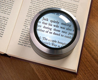 Luxury LED-Lit Desktop Magnifier 