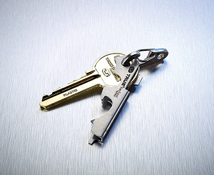 True Utility 7-in-1 Key Tool 