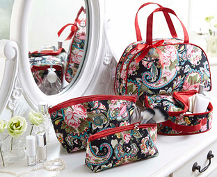 Set of 4 Floral Cosmetic Bags Ð Half Price Offer 